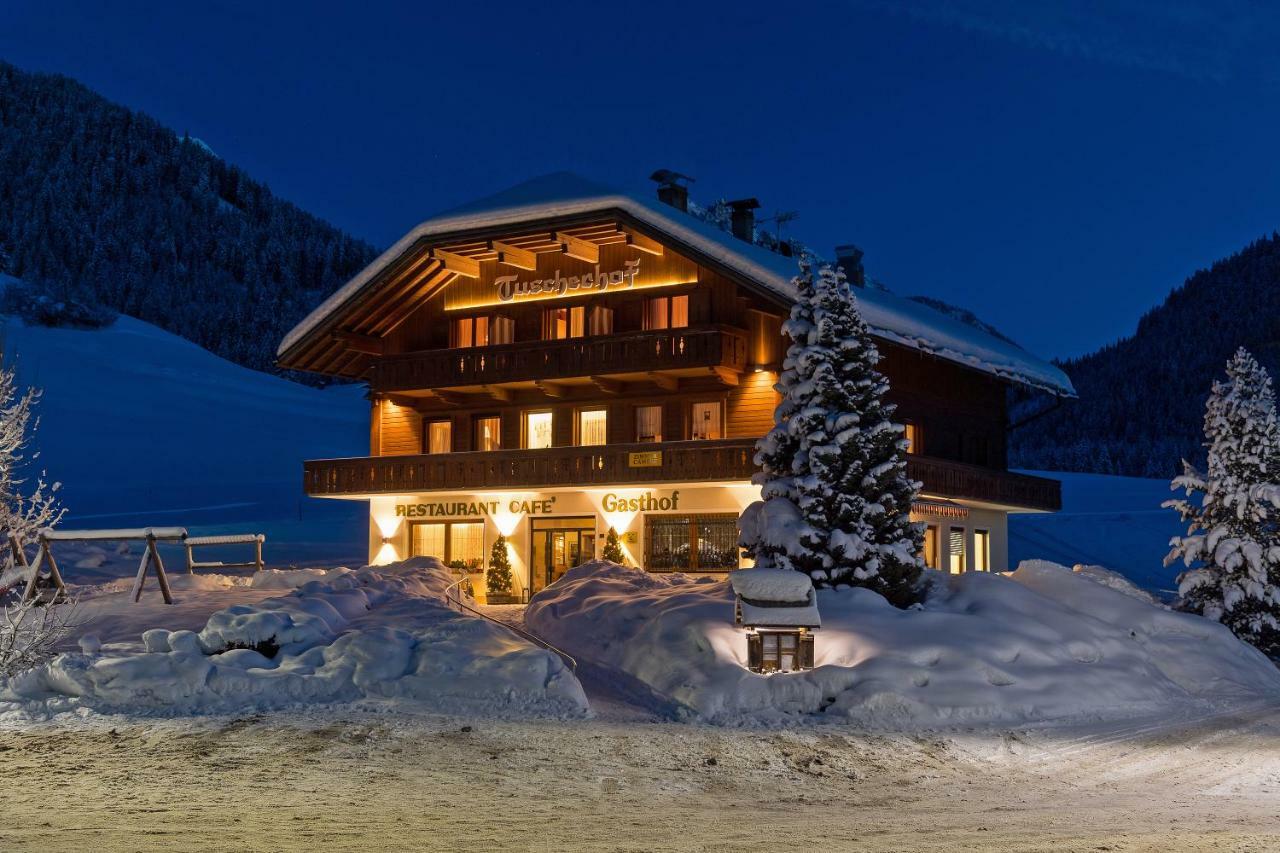 Gasthof Tuscherhof Hotel Braies  Exterior photo